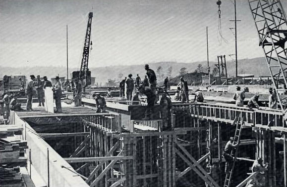 Construction workers building the K-25 Plant